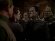 extant_StarTrek_DS9_7x21-WhenItRains_2955.jpg