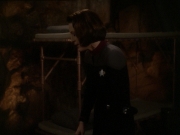 extant_StarTrek_DS9_7x21-WhenItRains_3022.jpg