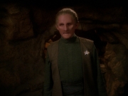 extant_StarTrek_DS9_7x21-WhenItRains_3048.jpg