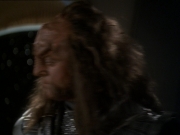 extant_StarTrek_DS9_7x21-WhenItRains_3474.jpg