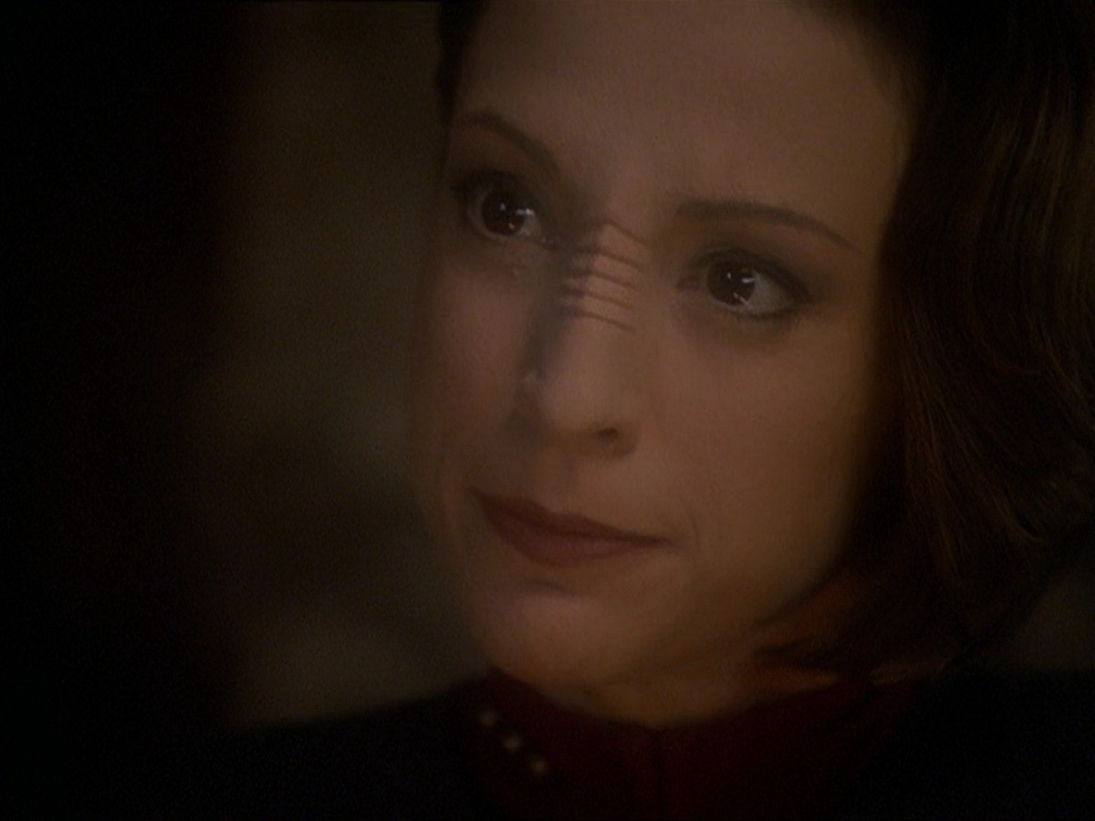 extant_StarTrek_DS9_7x22-TackingIntoTheWind_0132.jpg