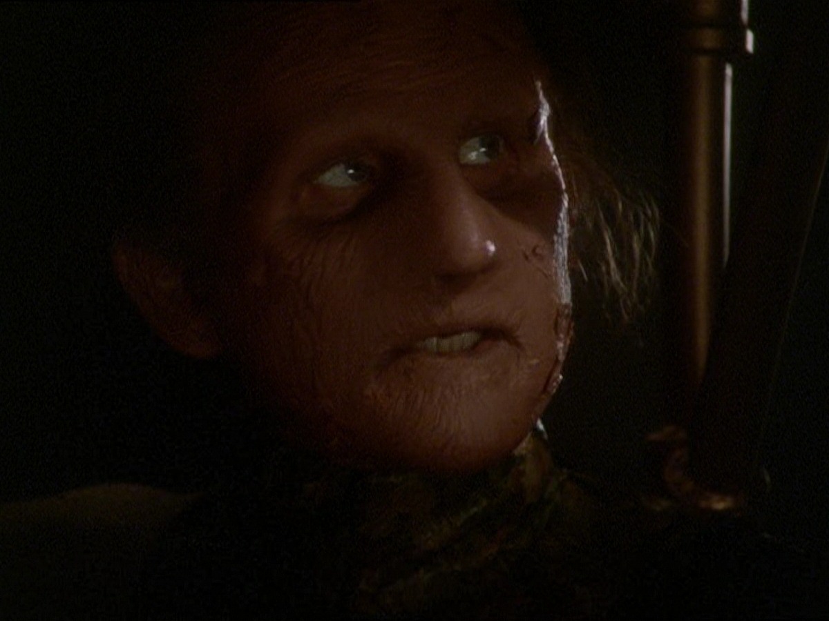 extant_StarTrek_DS9_7x22-TackingIntoTheWind_0318.jpg
