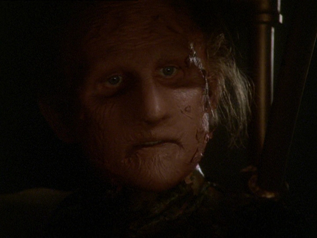 extant_StarTrek_DS9_7x22-TackingIntoTheWind_0330.jpg