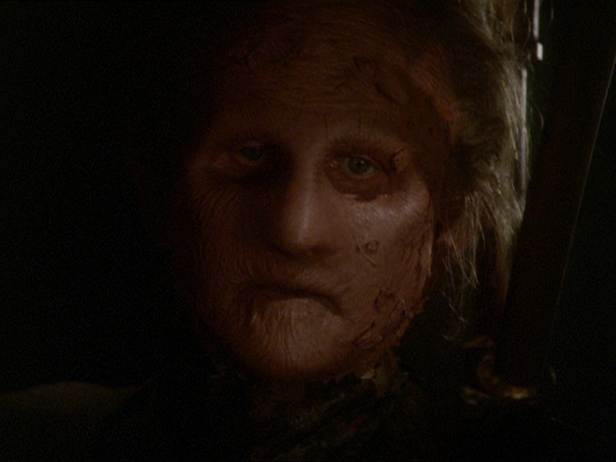 extant_StarTrek_DS9_7x22-TackingIntoTheWind_0345.jpg