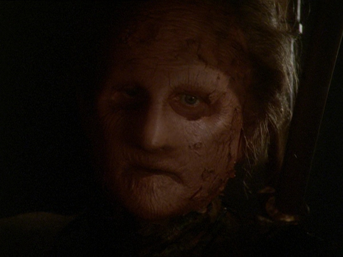 extant_StarTrek_DS9_7x22-TackingIntoTheWind_0346.jpg