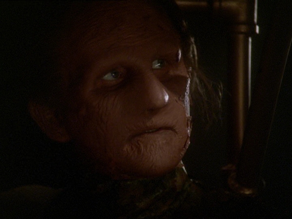 extant_StarTrek_DS9_7x22-TackingIntoTheWind_0358.jpg