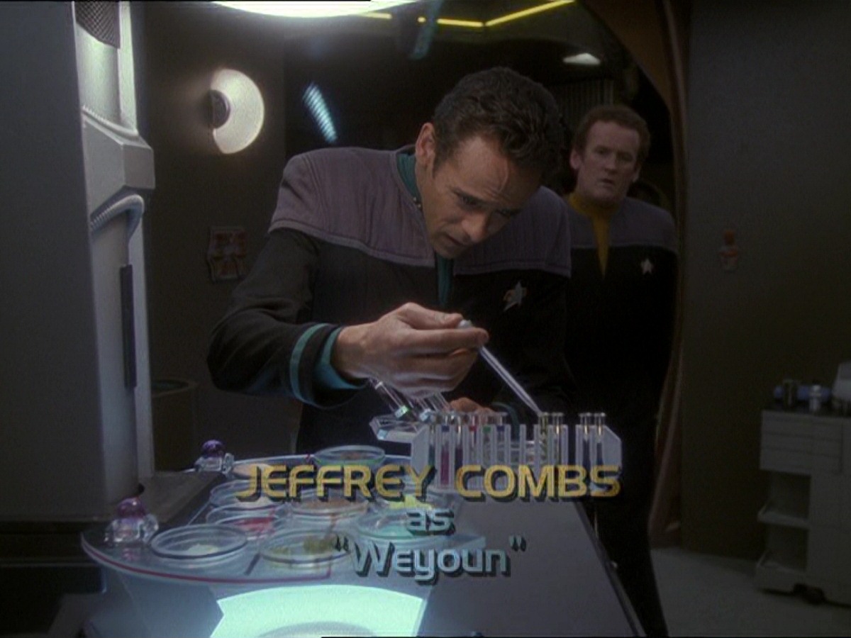 extant_StarTrek_DS9_7x22-TackingIntoTheWind_0593.jpg