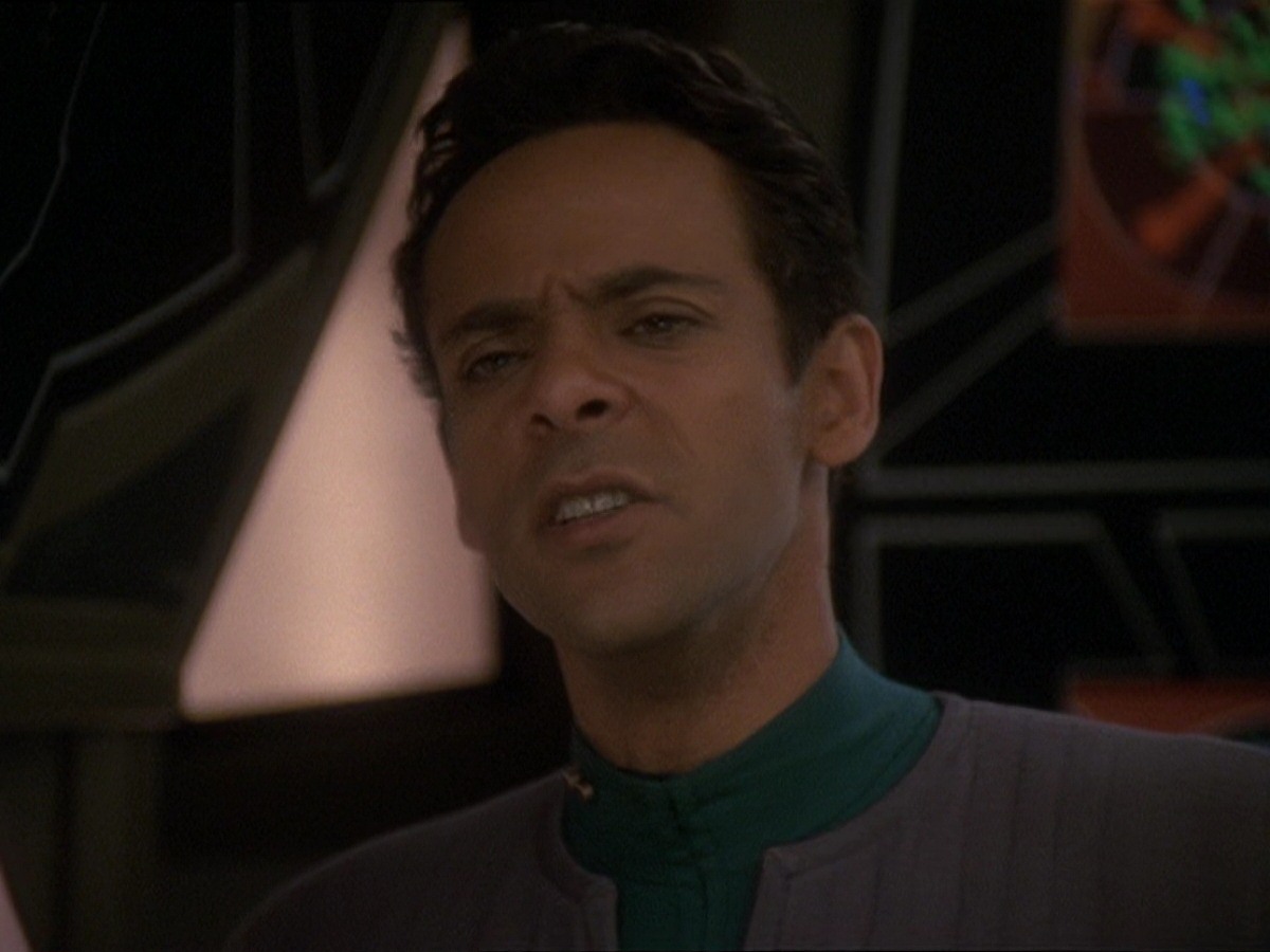 extant_StarTrek_DS9_7x22-TackingIntoTheWind_0708.jpg