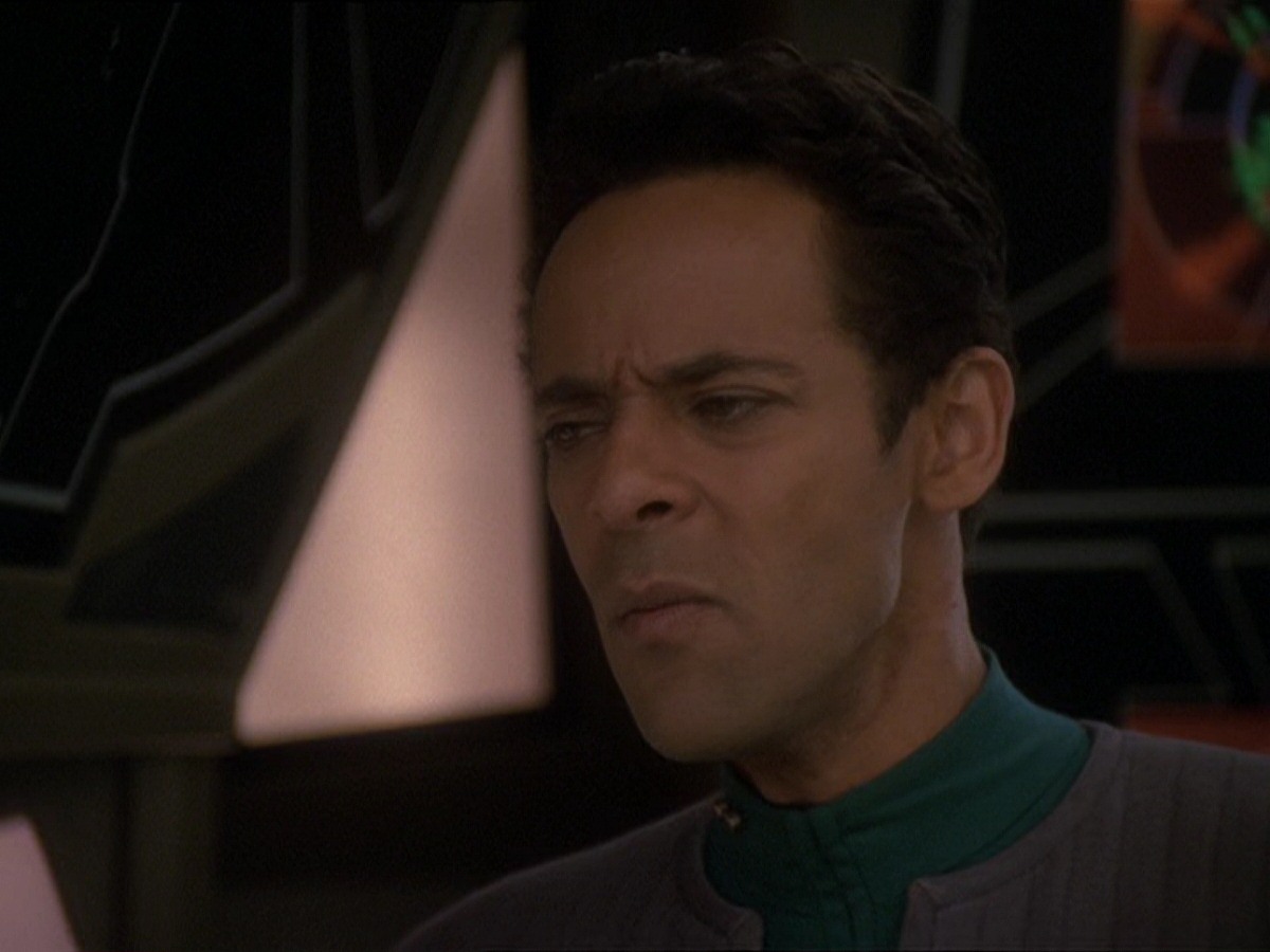 extant_StarTrek_DS9_7x22-TackingIntoTheWind_0724.jpg