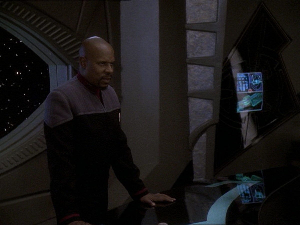 extant_StarTrek_DS9_7x22-TackingIntoTheWind_0787.jpg