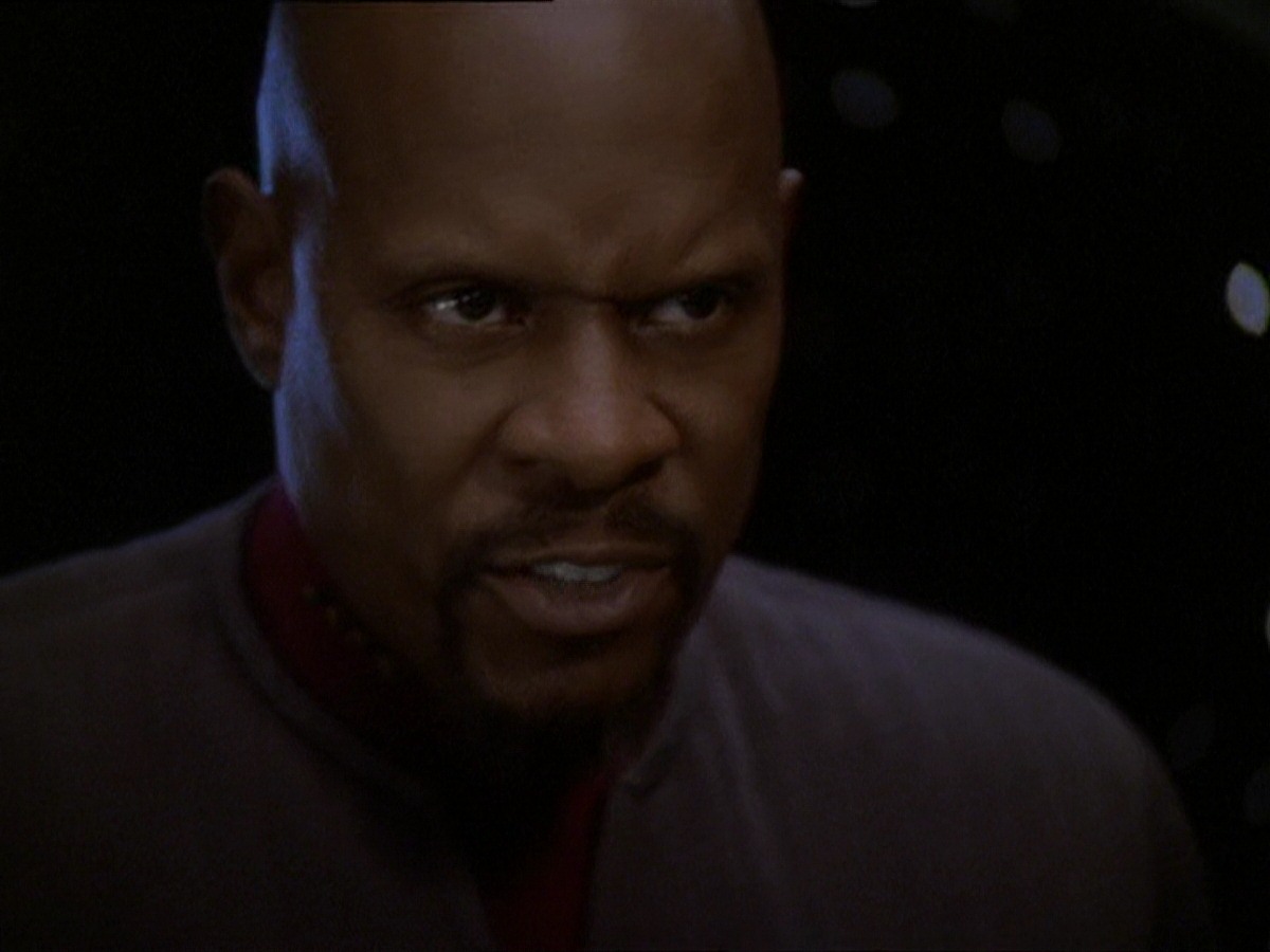 extant_StarTrek_DS9_7x22-TackingIntoTheWind_0814.jpg