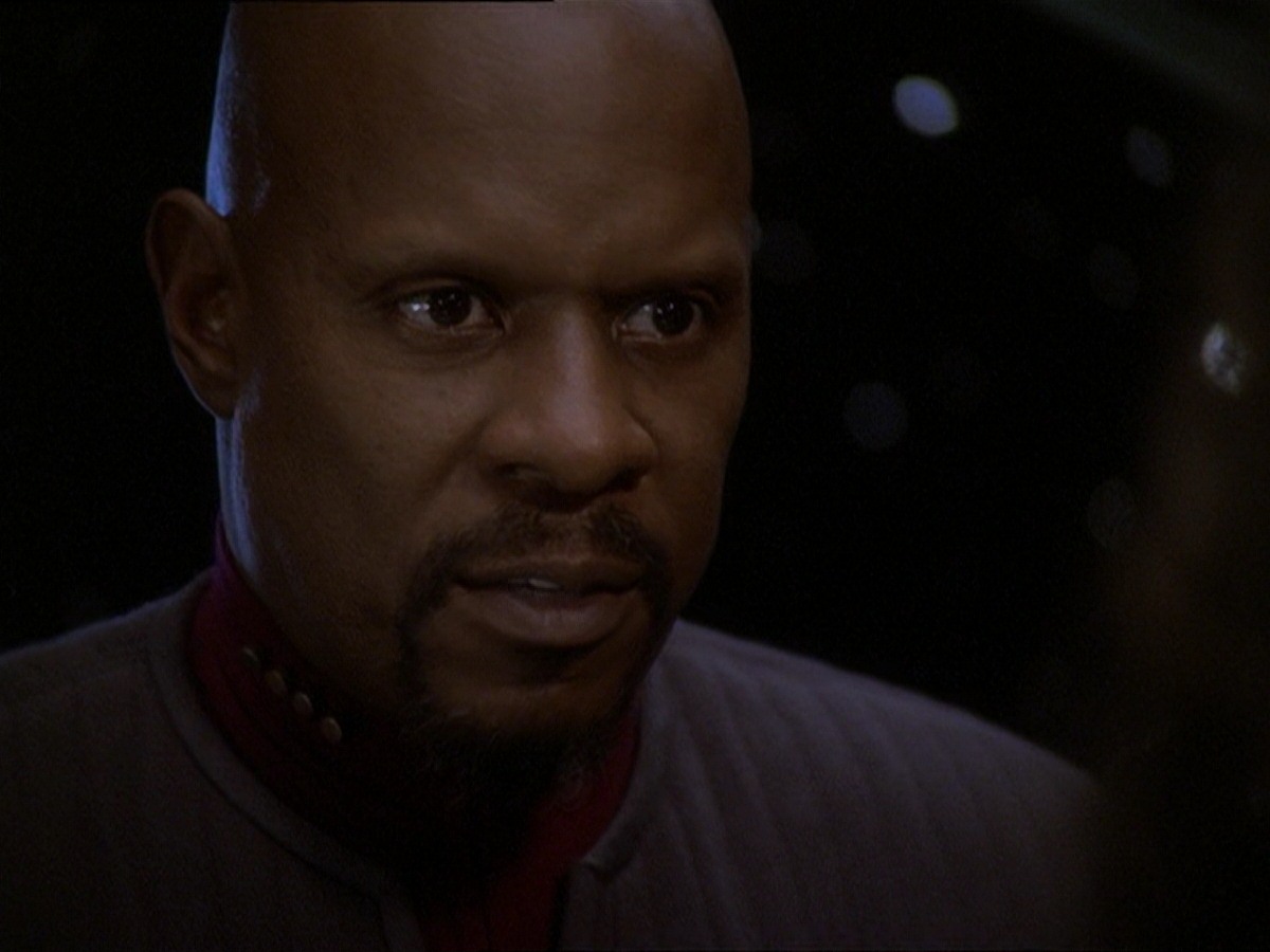 extant_StarTrek_DS9_7x22-TackingIntoTheWind_0870.jpg
