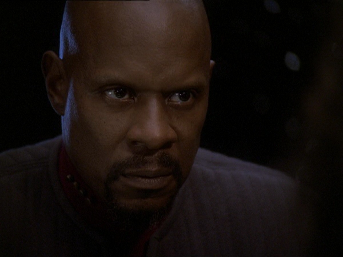 extant_StarTrek_DS9_7x22-TackingIntoTheWind_0882.jpg