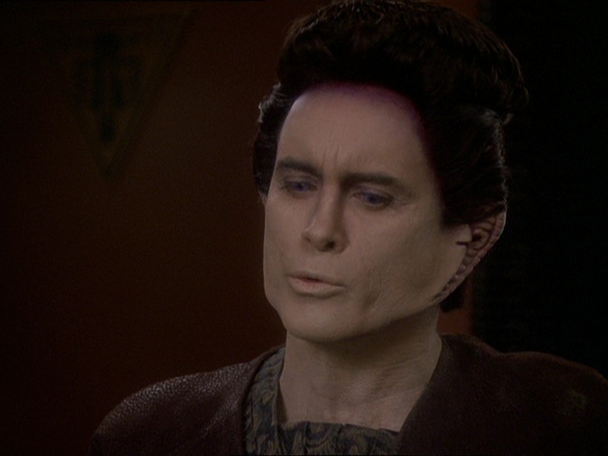 extant_StarTrek_DS9_7x22-TackingIntoTheWind_0997.jpg