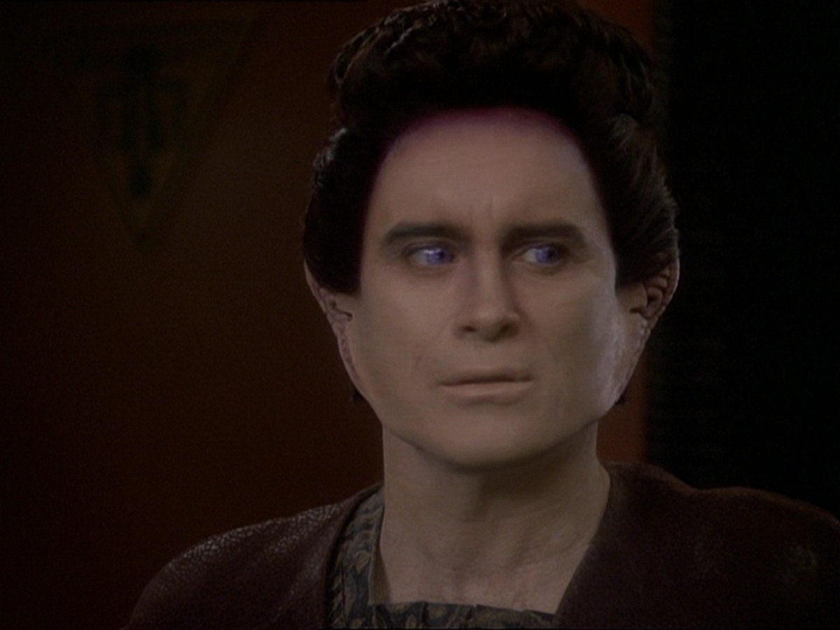 extant_StarTrek_DS9_7x22-TackingIntoTheWind_1006.jpg
