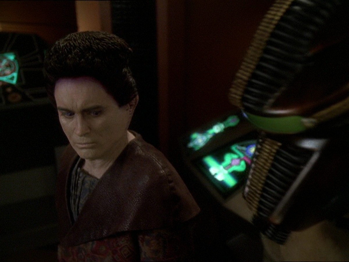 extant_StarTrek_DS9_7x22-TackingIntoTheWind_1110.jpg