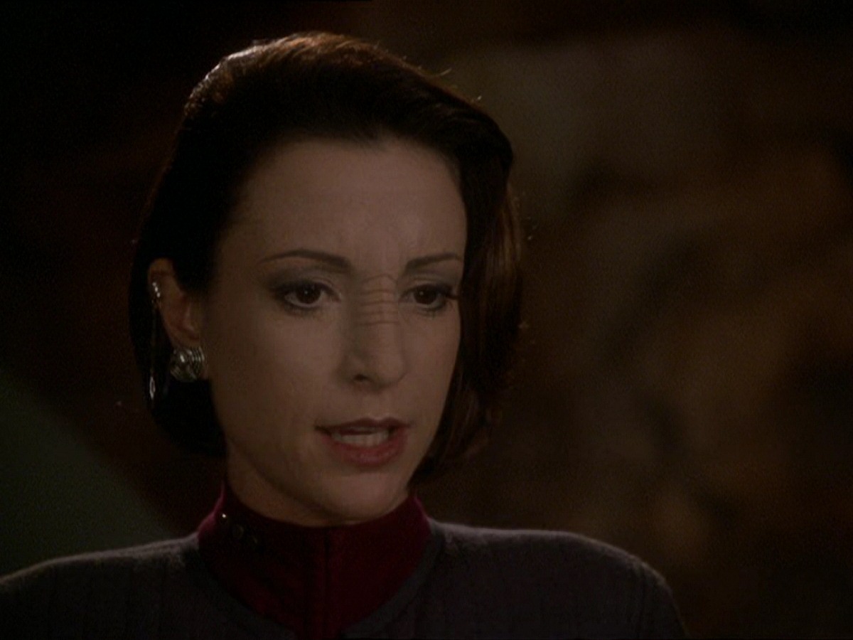 extant_StarTrek_DS9_7x22-TackingIntoTheWind_1213.jpg