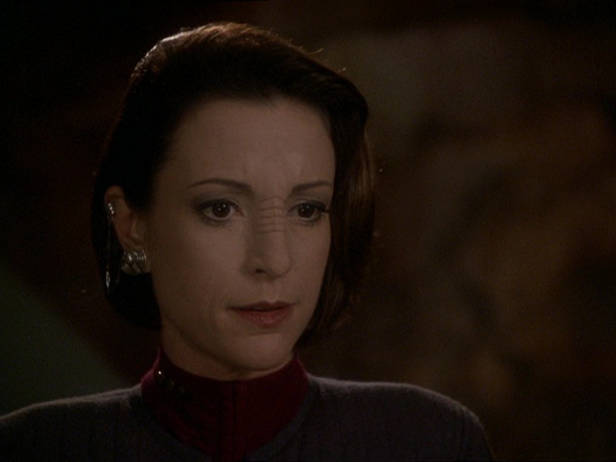 extant_StarTrek_DS9_7x22-TackingIntoTheWind_1216.jpg