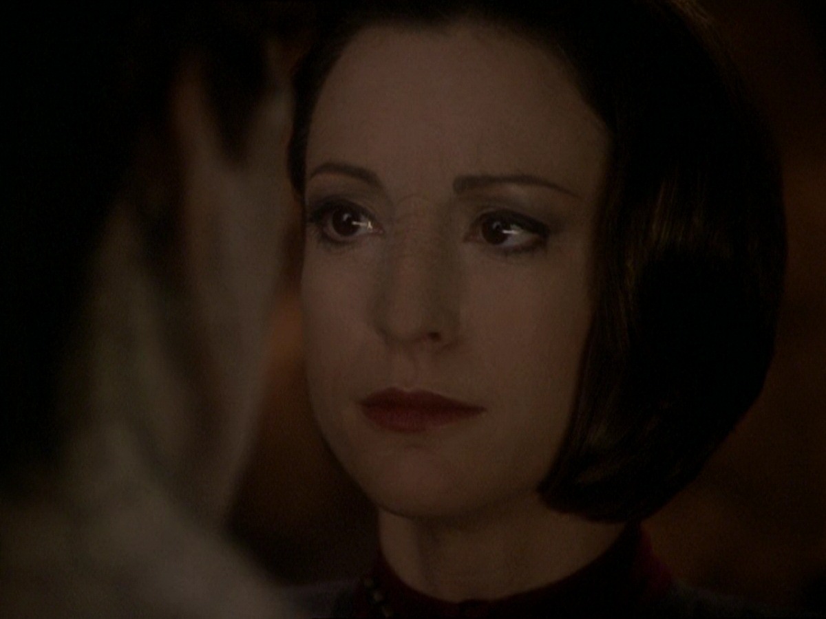 extant_StarTrek_DS9_7x22-TackingIntoTheWind_1270.jpg