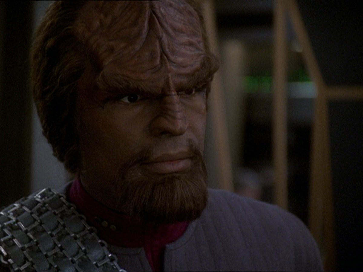 extant_StarTrek_DS9_7x22-TackingIntoTheWind_1428.jpg