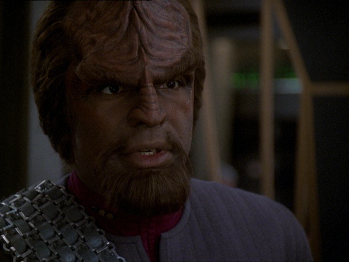 extant_StarTrek_DS9_7x22-TackingIntoTheWind_1434.jpg