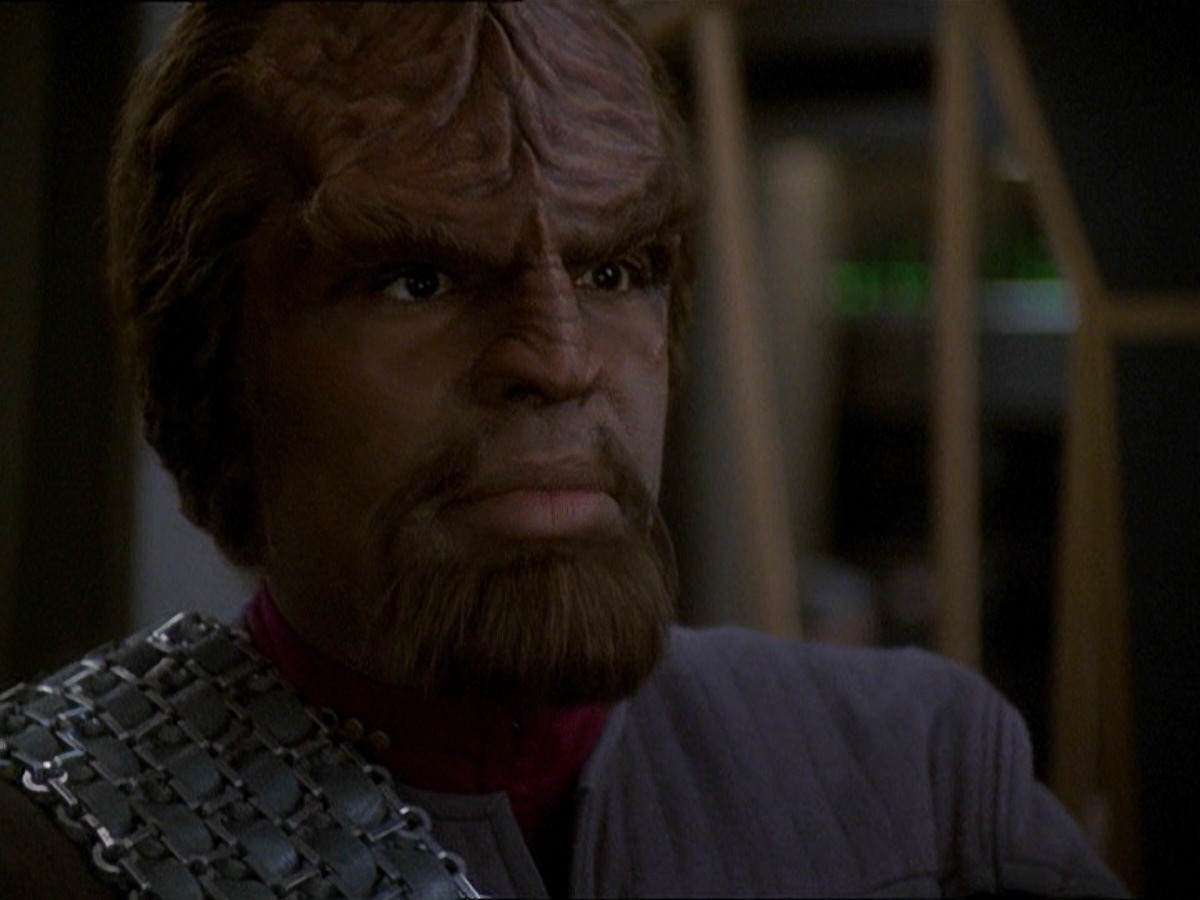 extant_StarTrek_DS9_7x22-TackingIntoTheWind_1458.jpg