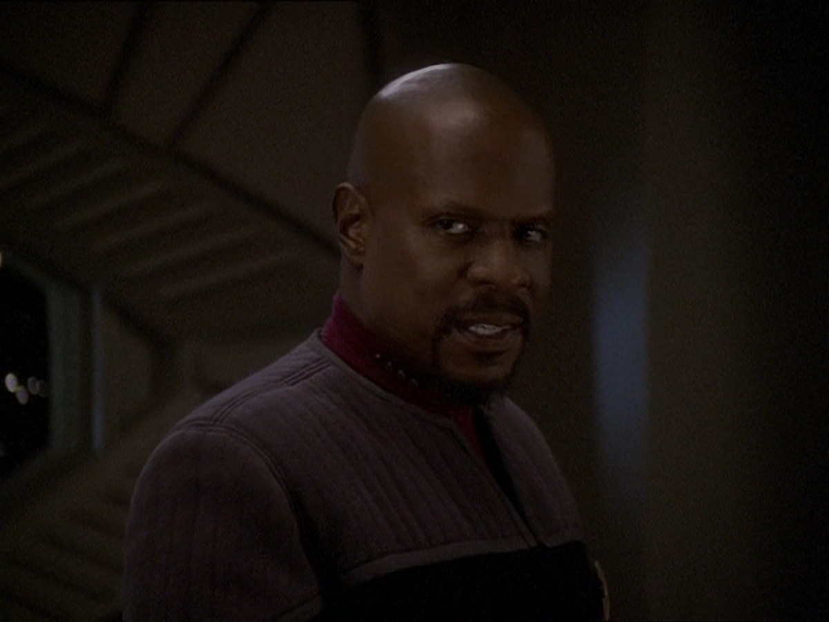 extant_StarTrek_DS9_7x22-TackingIntoTheWind_1497.jpg