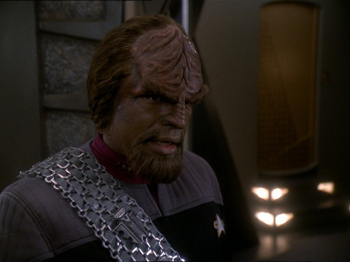 extant_StarTrek_DS9_7x22-TackingIntoTheWind_1502.jpg