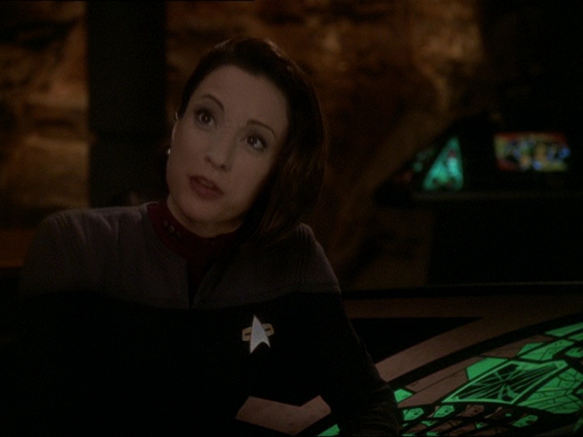 extant_StarTrek_DS9_7x22-TackingIntoTheWind_1574.jpg