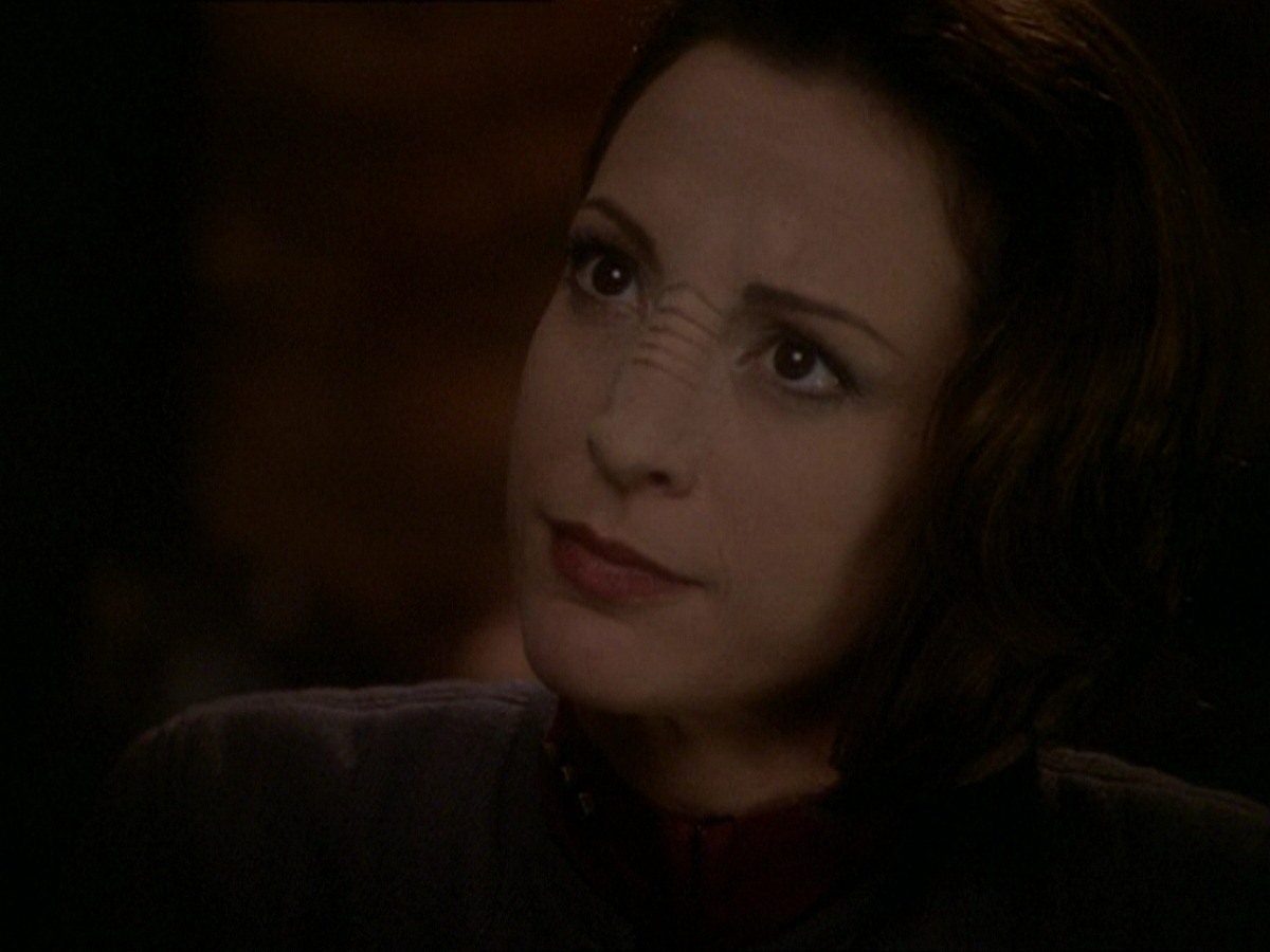 extant_StarTrek_DS9_7x22-TackingIntoTheWind_1584.jpg