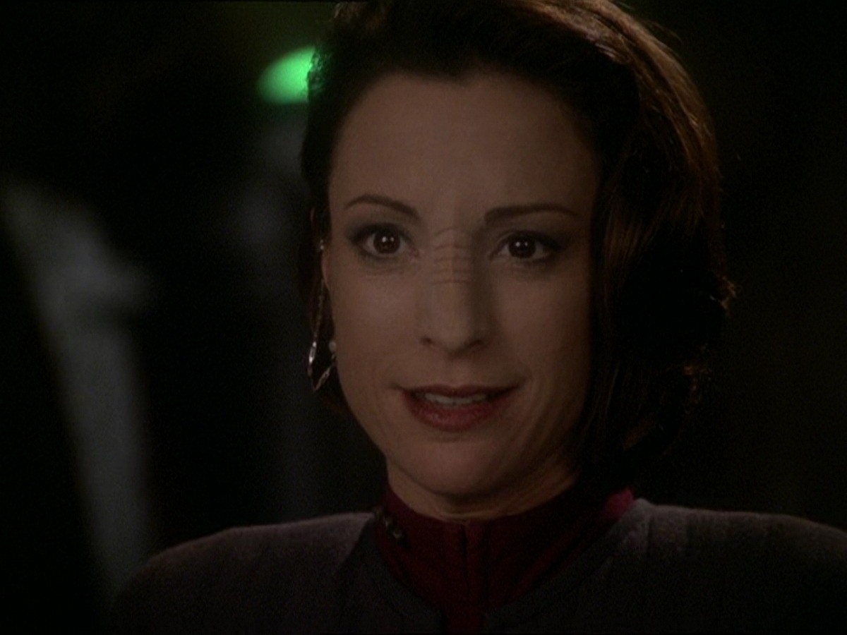 extant_StarTrek_DS9_7x22-TackingIntoTheWind_1662.jpg