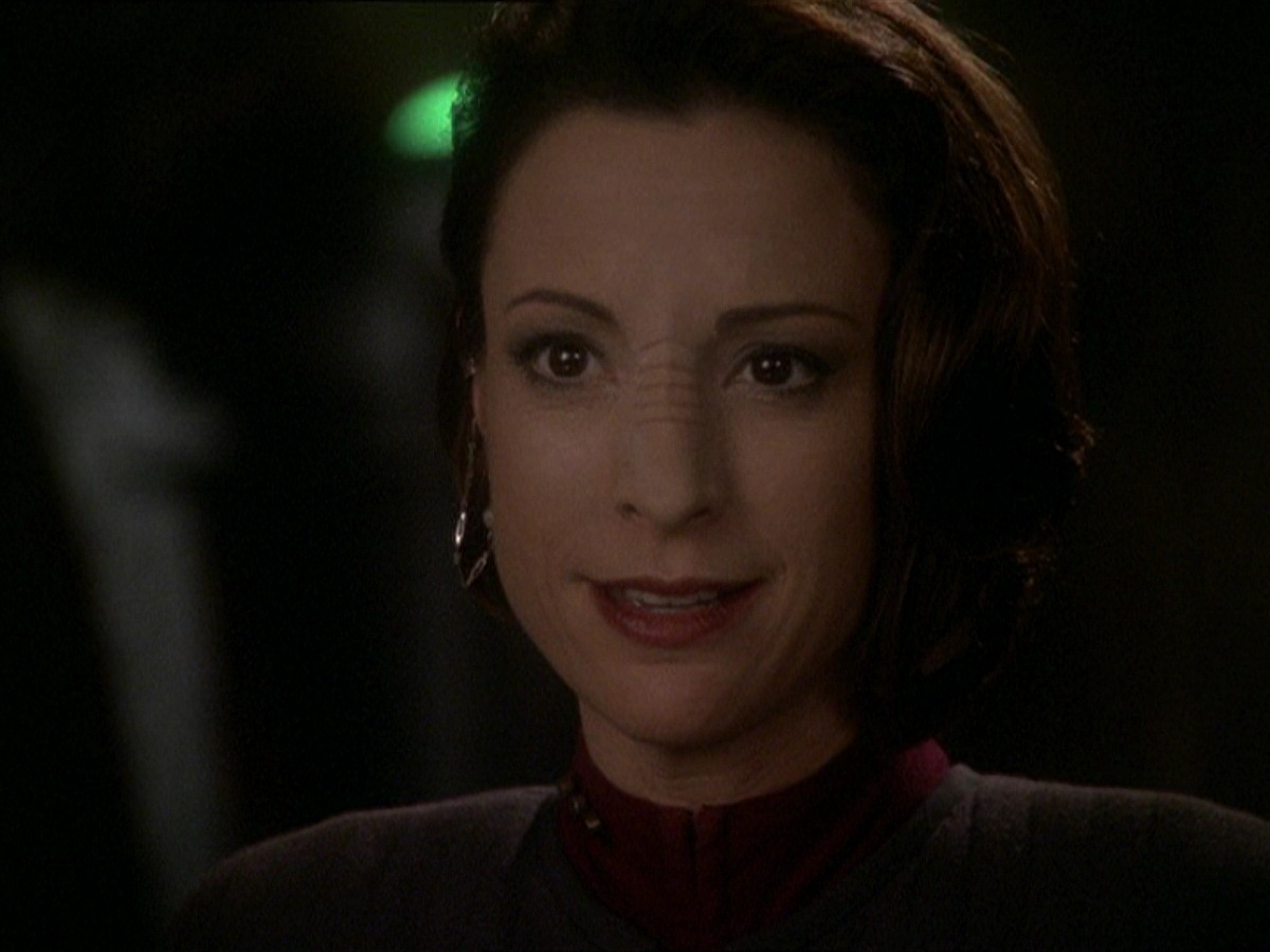 extant_StarTrek_DS9_7x22-TackingIntoTheWind_1663.jpg