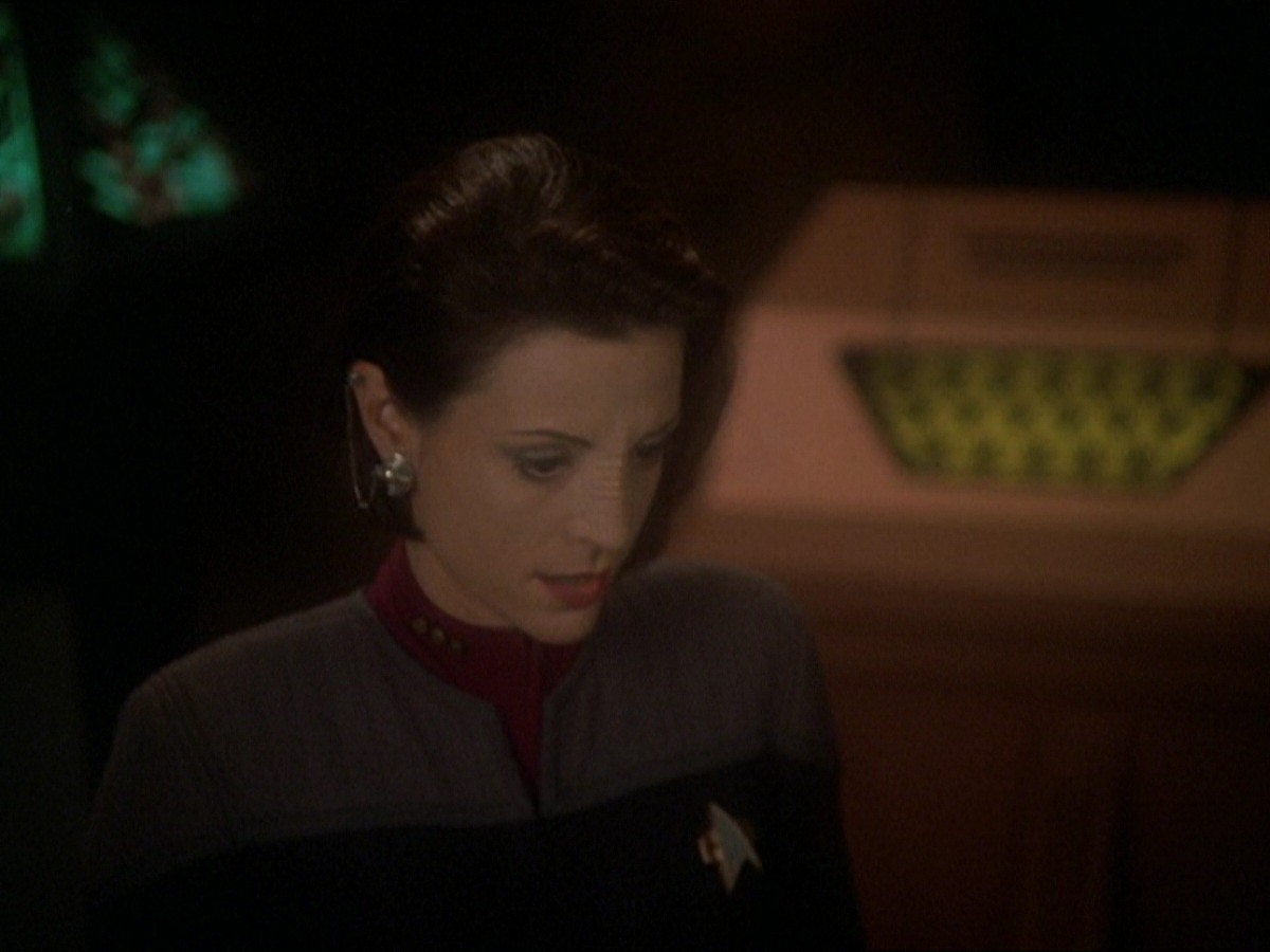 extant_StarTrek_DS9_7x22-TackingIntoTheWind_1671.jpg