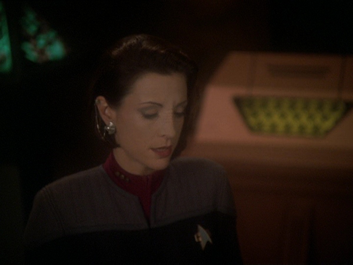 extant_StarTrek_DS9_7x22-TackingIntoTheWind_1674.jpg