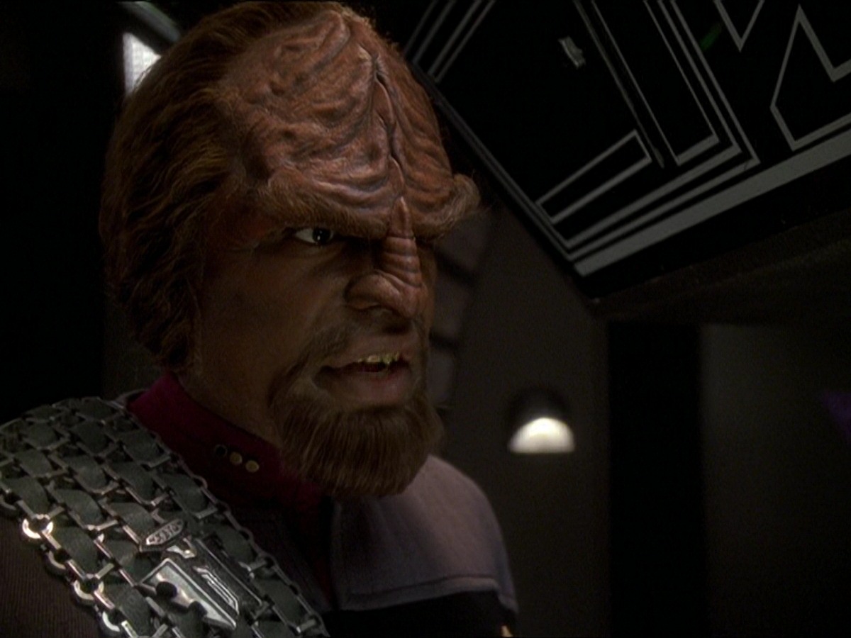 extant_StarTrek_DS9_7x22-TackingIntoTheWind_1760.jpg