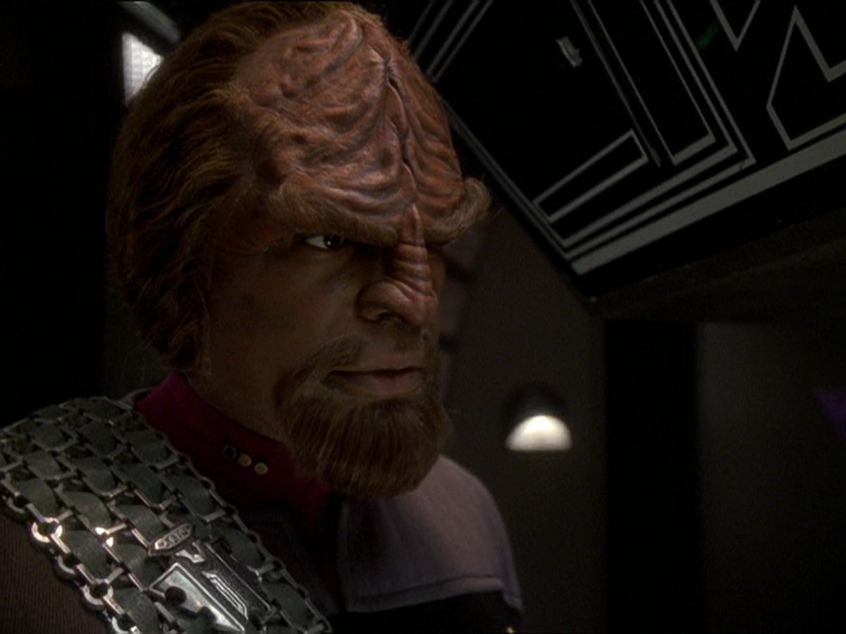 extant_StarTrek_DS9_7x22-TackingIntoTheWind_1761.jpg