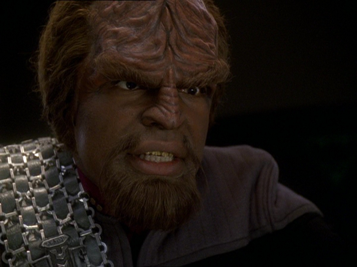 extant_StarTrek_DS9_7x22-TackingIntoTheWind_1832.jpg