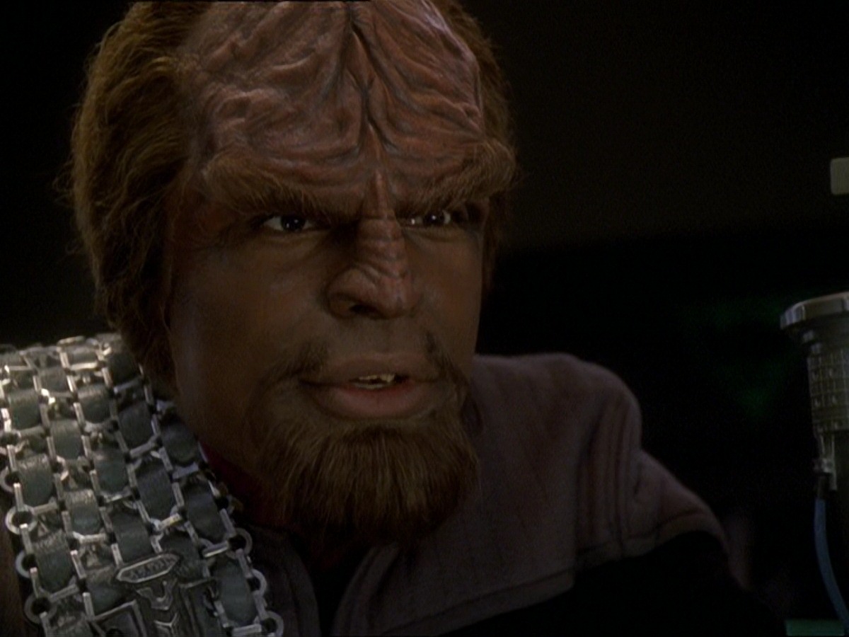 extant_StarTrek_DS9_7x22-TackingIntoTheWind_1845.jpg