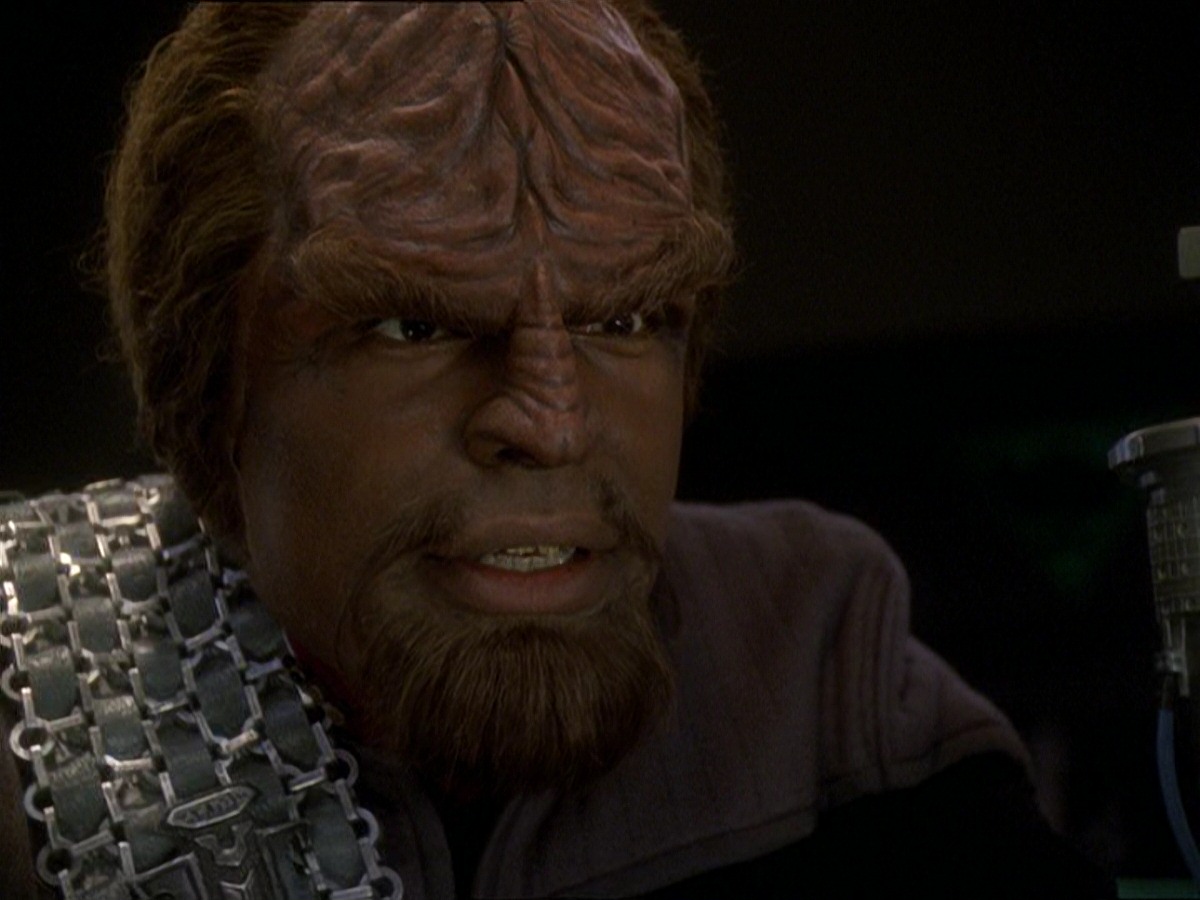 extant_StarTrek_DS9_7x22-TackingIntoTheWind_1846.jpg