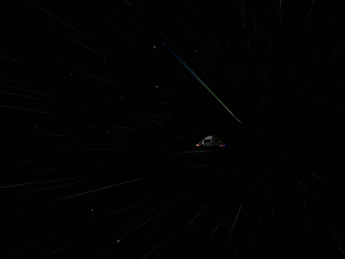 extant_StarTrek_DS9_7x22-TackingIntoTheWind_1897.jpg