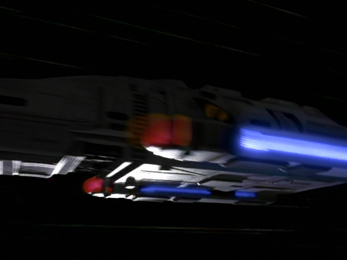 extant_StarTrek_DS9_7x22-TackingIntoTheWind_1904.jpg