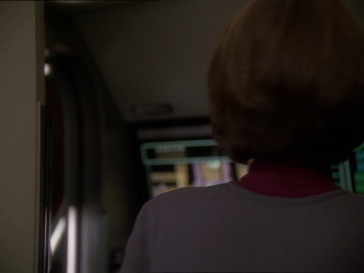 extant_StarTrek_DS9_7x22-TackingIntoTheWind_1958.jpg
