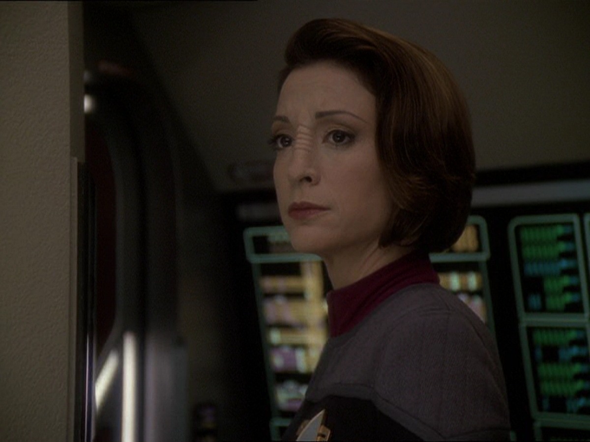 extant_StarTrek_DS9_7x22-TackingIntoTheWind_1991.jpg