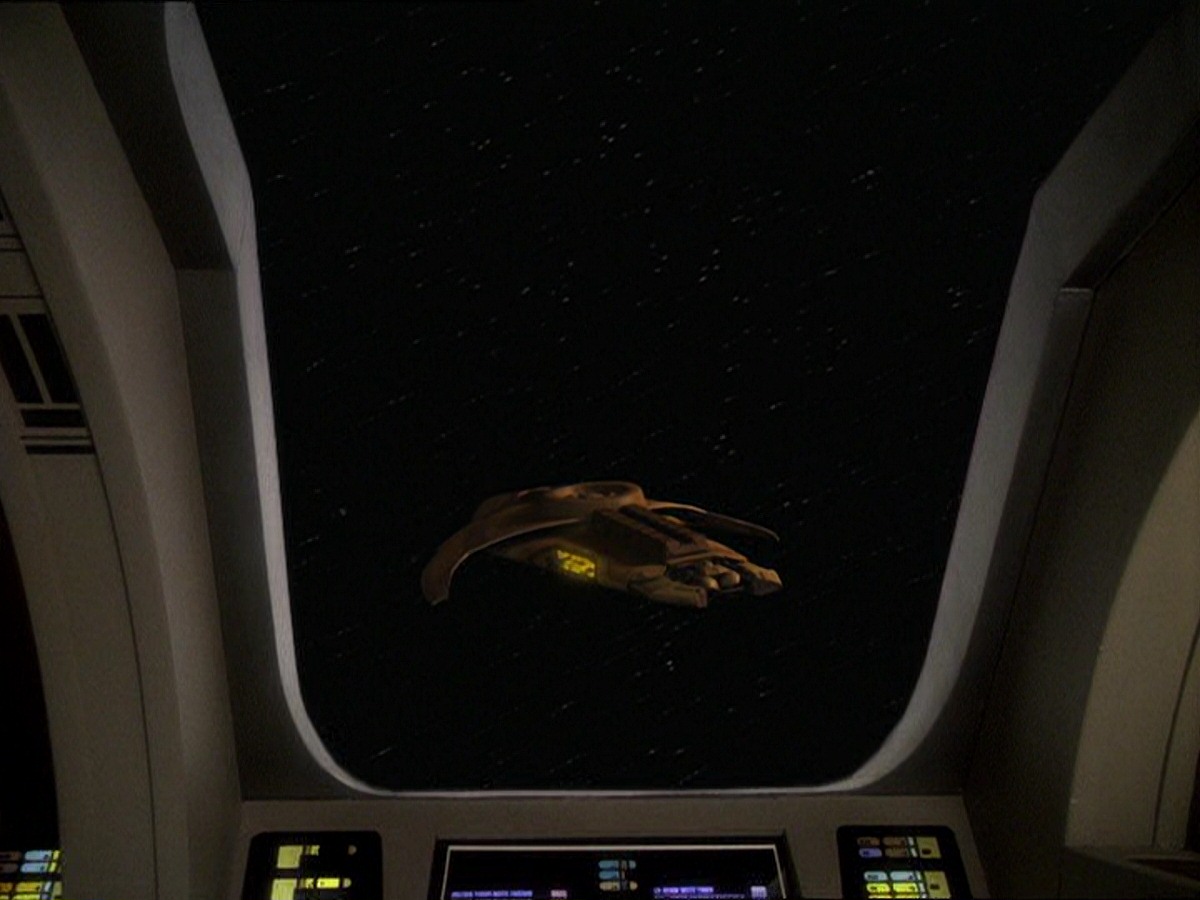 extant_StarTrek_DS9_7x22-TackingIntoTheWind_2110.jpg