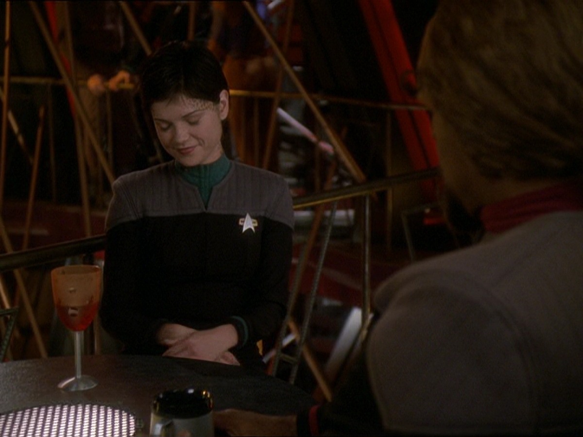 extant_StarTrek_DS9_7x22-TackingIntoTheWind_2239.jpg