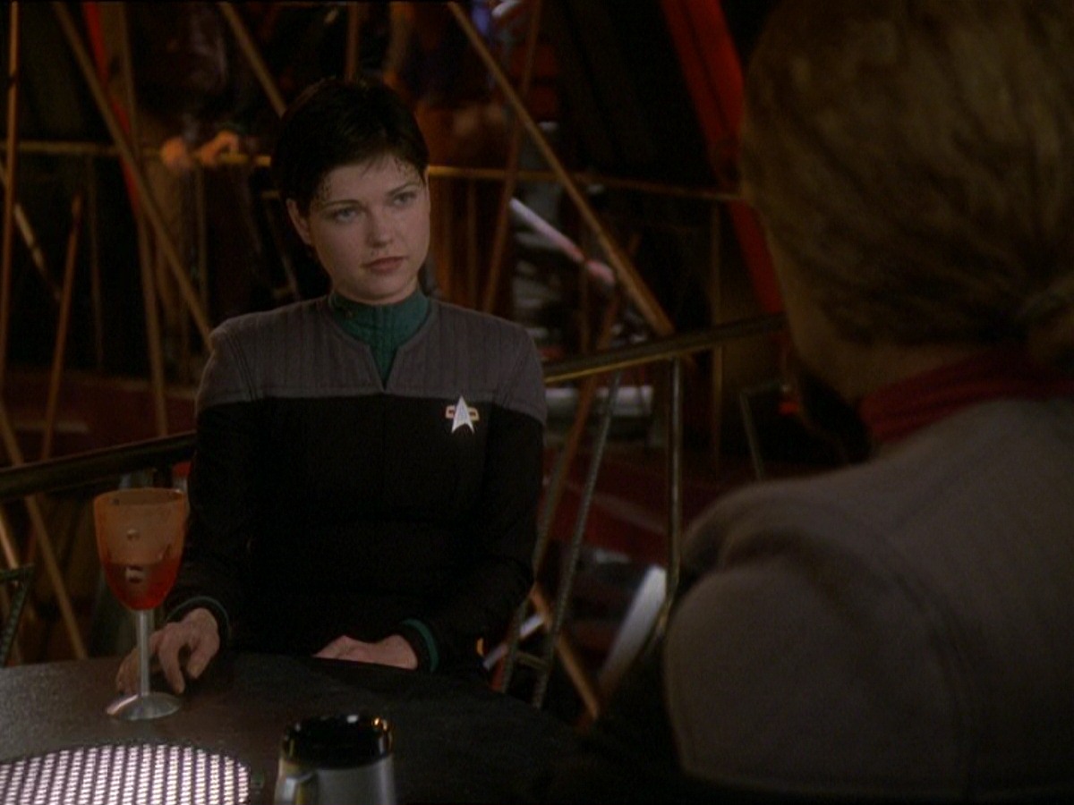 extant_StarTrek_DS9_7x22-TackingIntoTheWind_2241.jpg