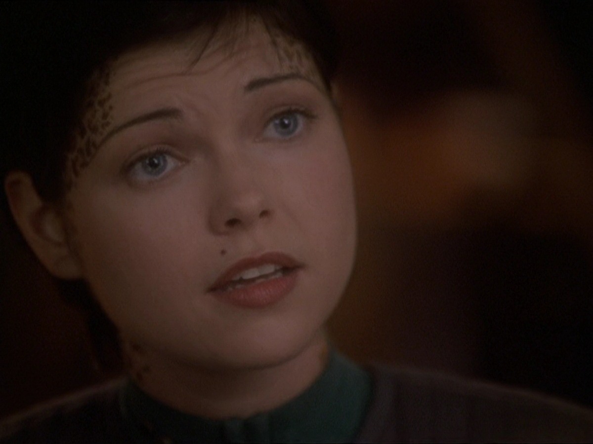 extant_StarTrek_DS9_7x22-TackingIntoTheWind_2312.jpg