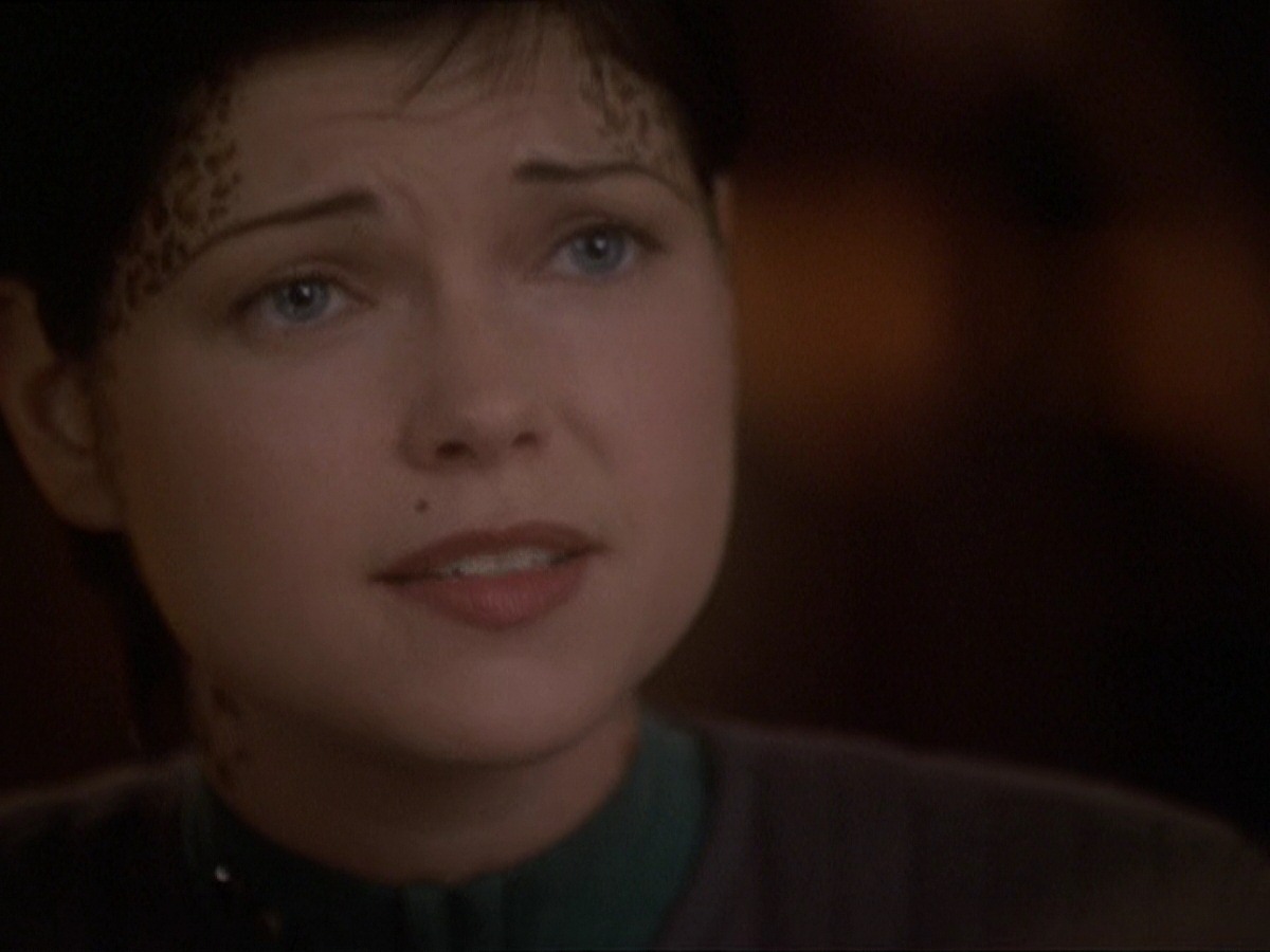 extant_StarTrek_DS9_7x22-TackingIntoTheWind_2349.jpg