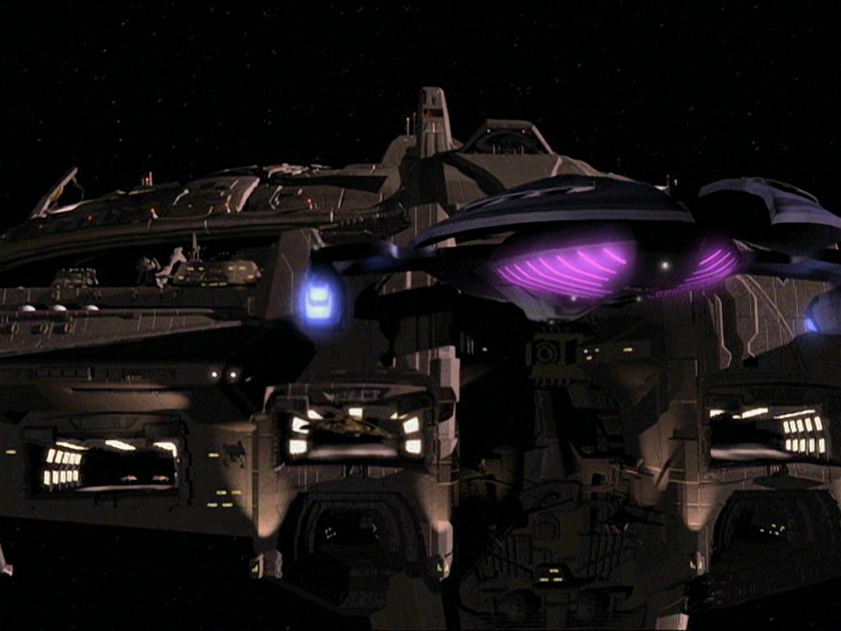 extant_StarTrek_DS9_7x22-TackingIntoTheWind_2385.jpg