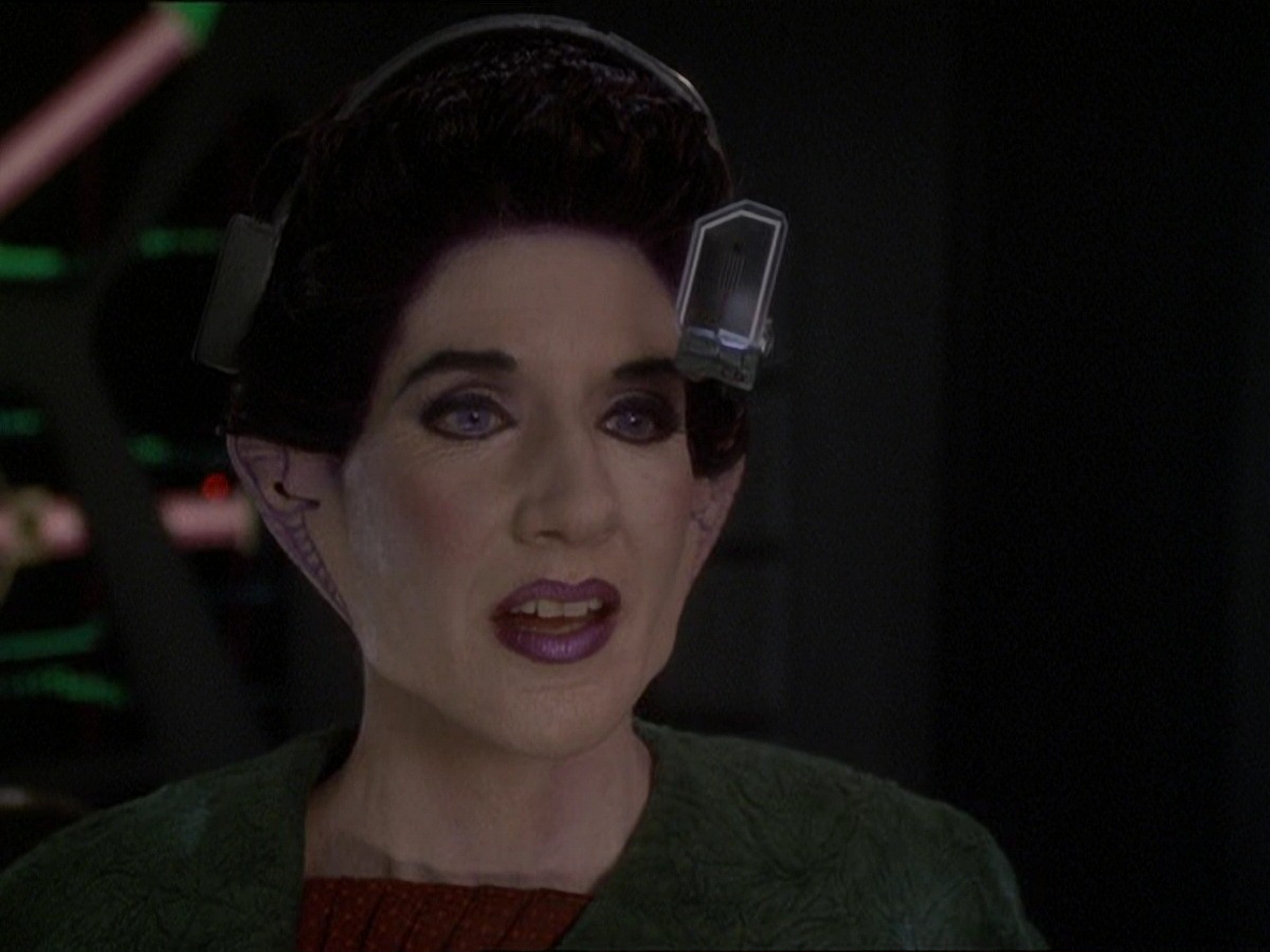 extant_StarTrek_DS9_7x22-TackingIntoTheWind_2558.jpg